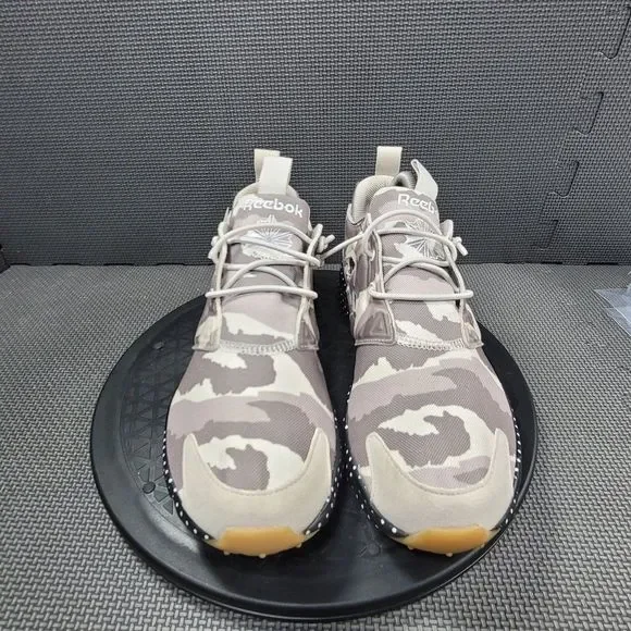 Womens Sz 9 Camo Sand Cliff Stone Reebok Furylite GM Athletic Shoes - Picture 2 of 8